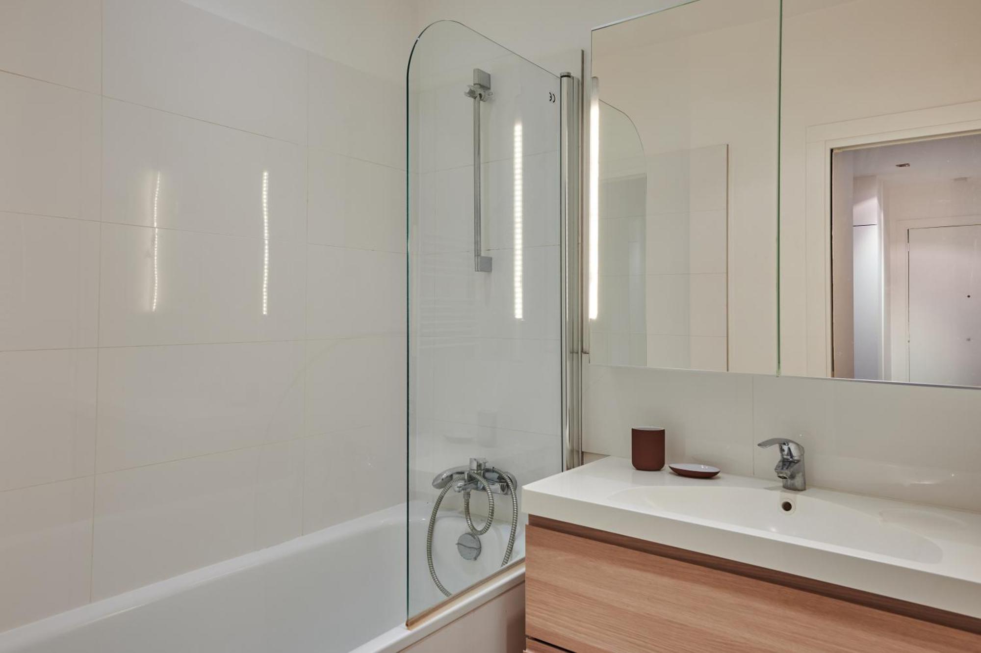 Rent A Room Apartments - Degas Париж Екстериор снимка
